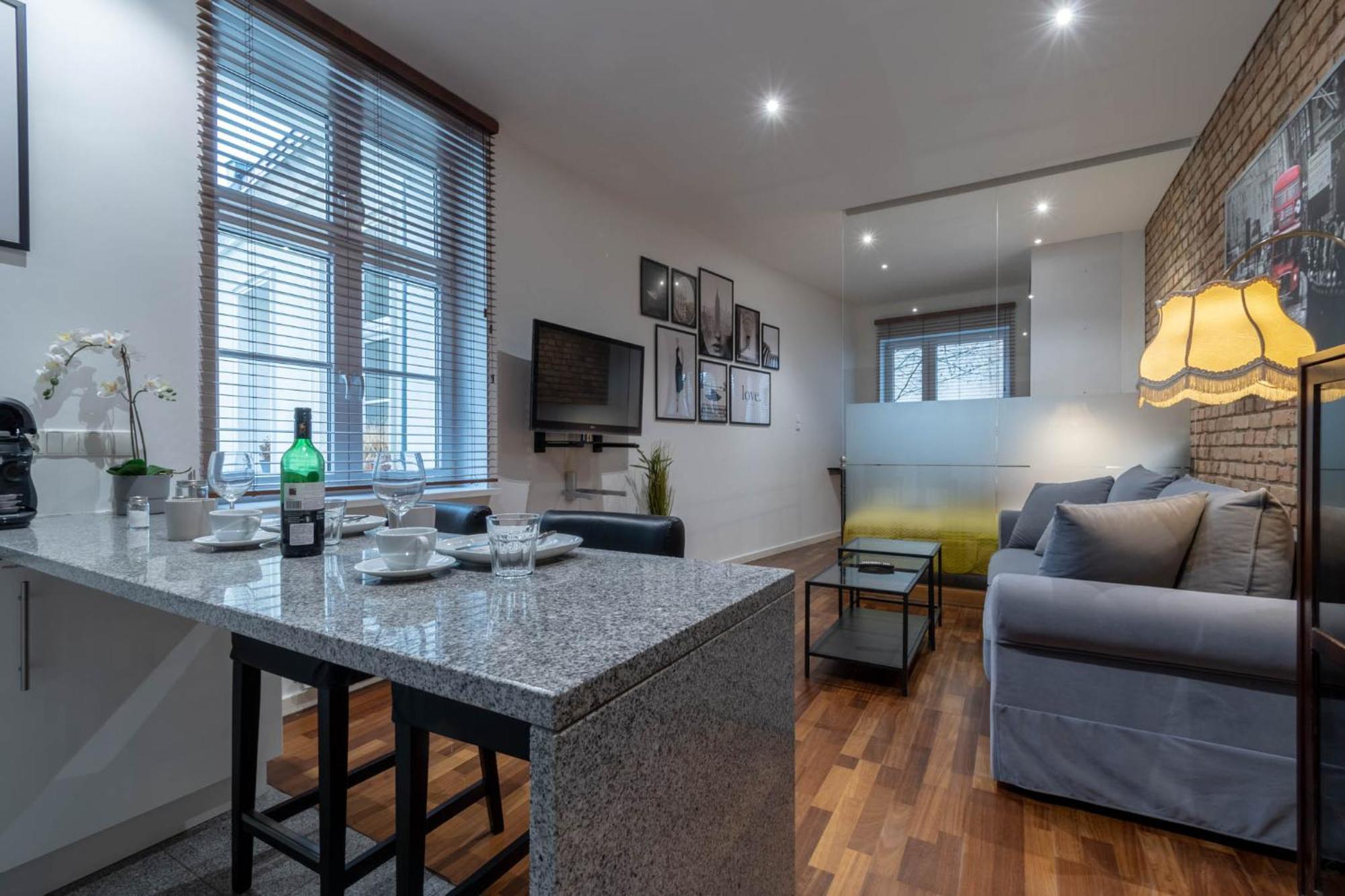 Apartamento Simply In The Center Spot Poznan Exterior foto