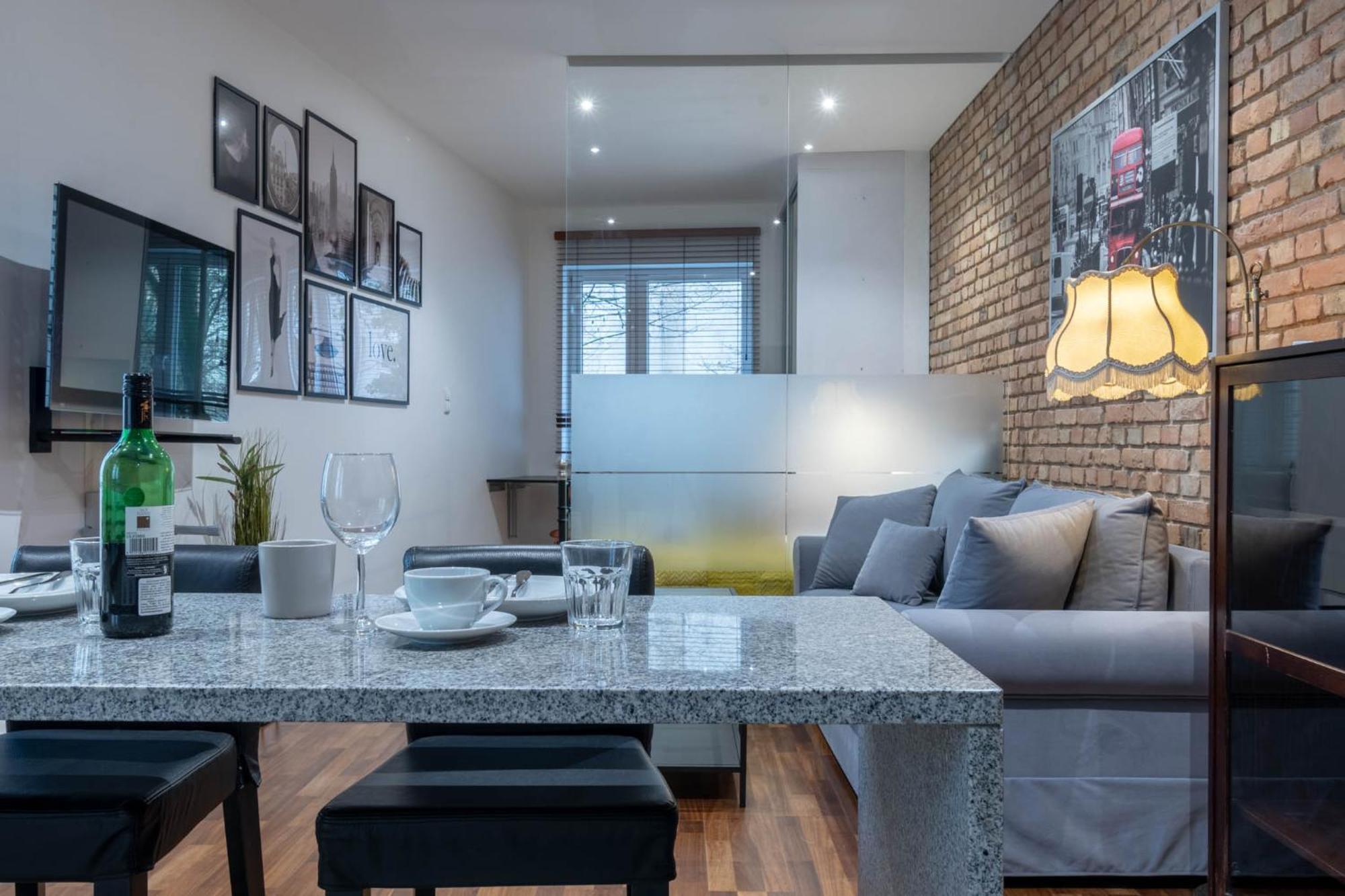 Apartamento Simply In The Center Spot Poznan Exterior foto
